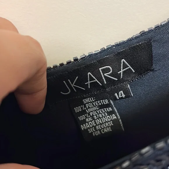 Gorgeous beaded navy dress size 14 - Picture 8 of 12